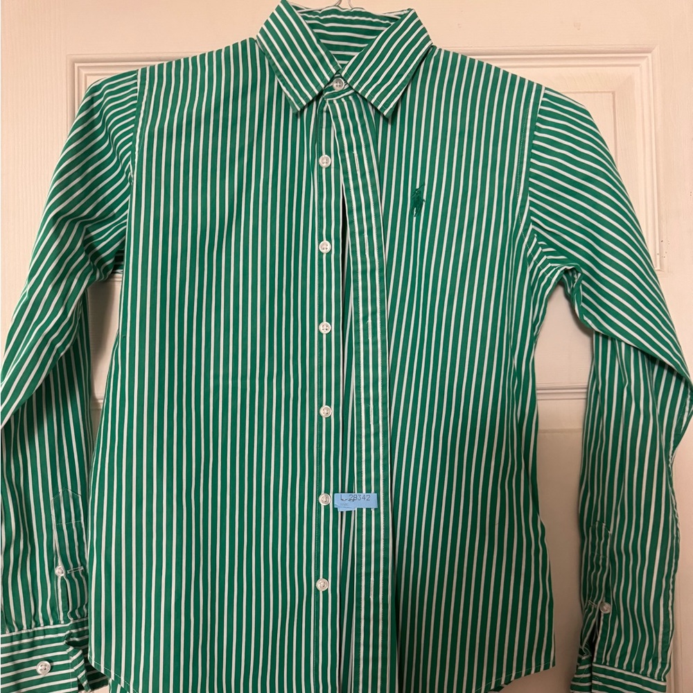 Like new Green Ralph Lauren top